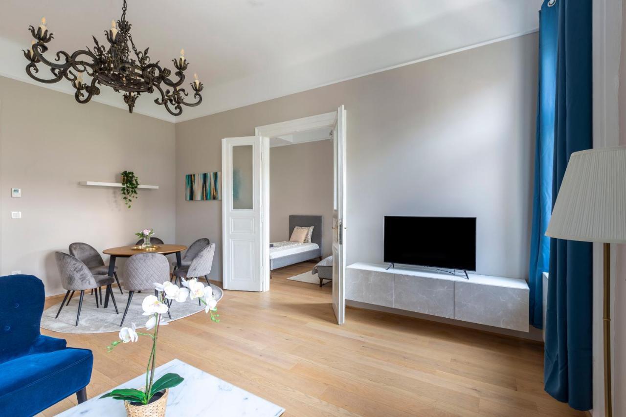 Luxury Elizabeth Residence Next To The New York Cafe บูดาเปสต์ ภายนอก รูปภาพ