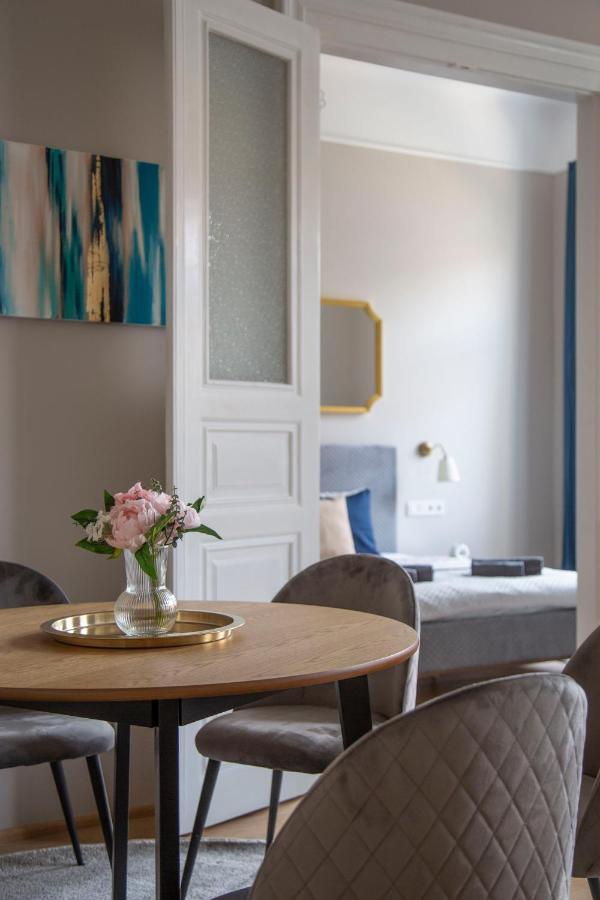 Luxury Elizabeth Residence Next To The New York Cafe บูดาเปสต์ ภายนอก รูปภาพ