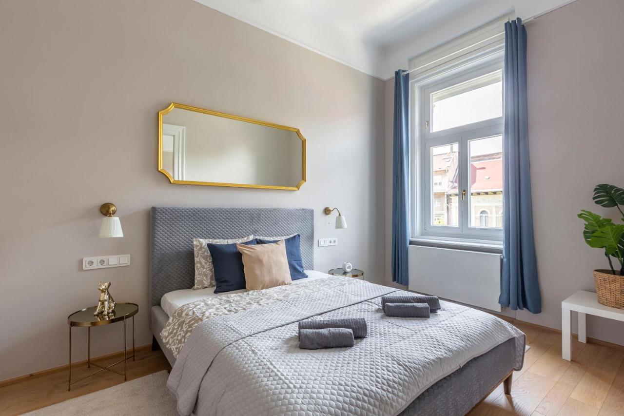 Luxury Elizabeth Residence Next To The New York Cafe บูดาเปสต์ ภายนอก รูปภาพ