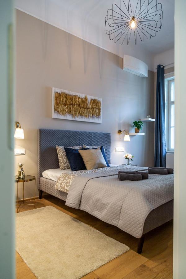 Luxury Elizabeth Residence Next To The New York Cafe บูดาเปสต์ ภายนอก รูปภาพ